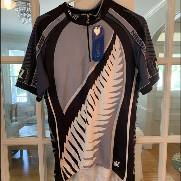 netti cycling shorts